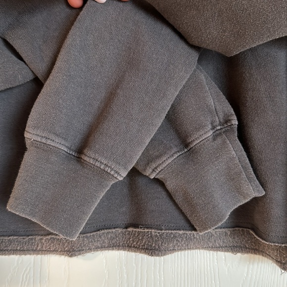 Tailgate Cropped Marvel Sweatshirt Washed Gray, Size XS - Picture 5 of 5